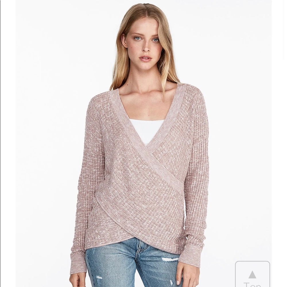 EXPRESS: WRAP FRONT TUNIC SWEATER IN PALE PINK size XS